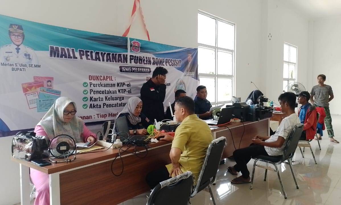 Pelayanan Adminduk dan Pencapil di Auditorium Bone Pantai